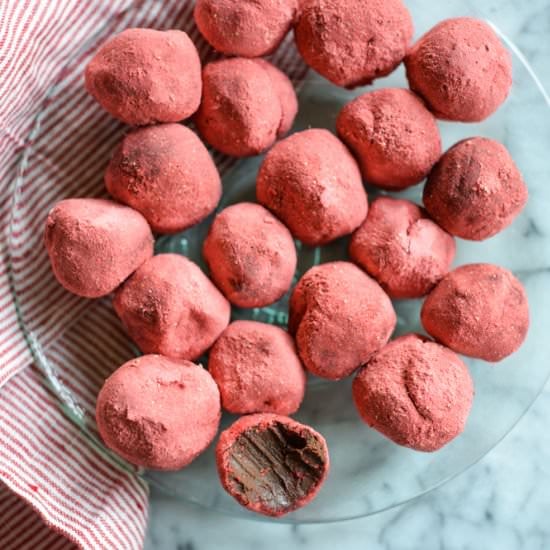 Chocolate Strawberry Truffles