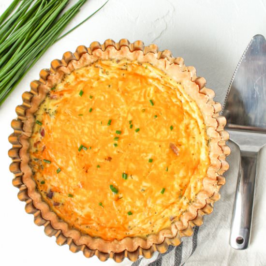 Easy Bacon and Cheddar Quiche