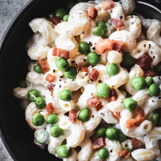 Lighter Greek Yogurt Mac & Cheese
