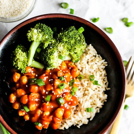 Vegan Sweet and Sour Chickpeas