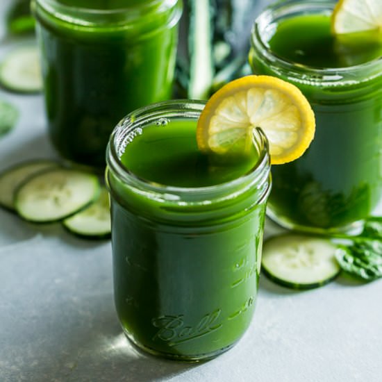 My Favorite Energizing Green Juice