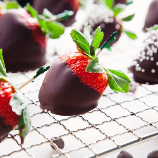Best Chocolate Strawberries