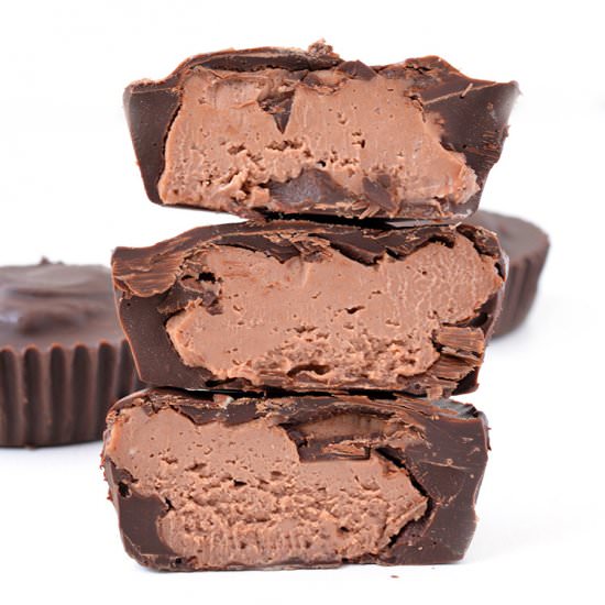 Nutella Cheesecake Chocolate Cups