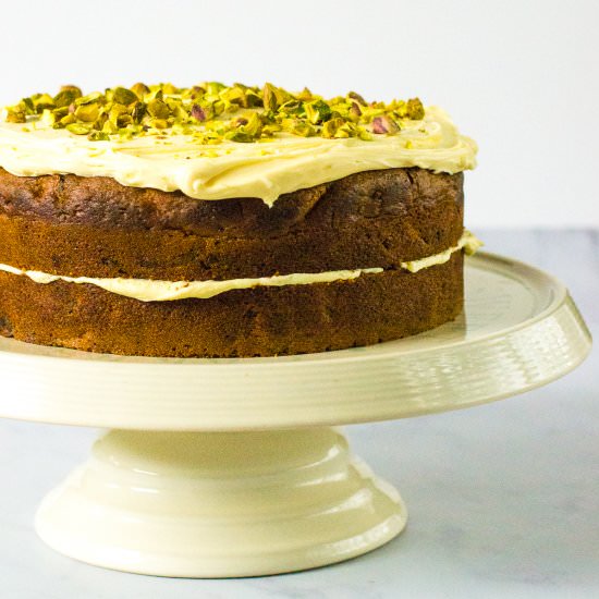 Easy Vegan Carrot Cake