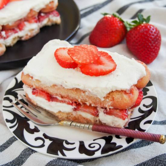 Strawberry tiramisu