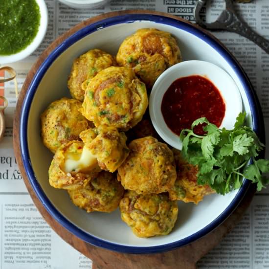 Cheese Golgappa Pakora