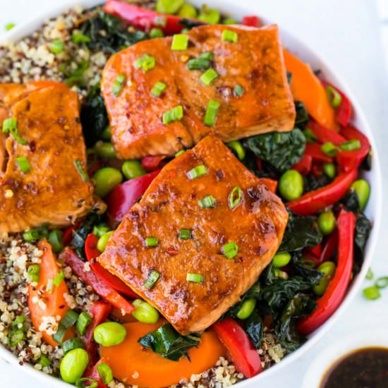 Teriyaki Salmon Quinoa Bowl