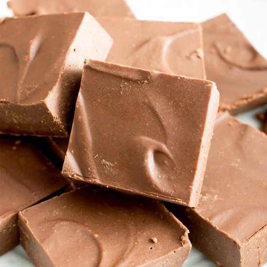 5 Minute Homemade Fudge