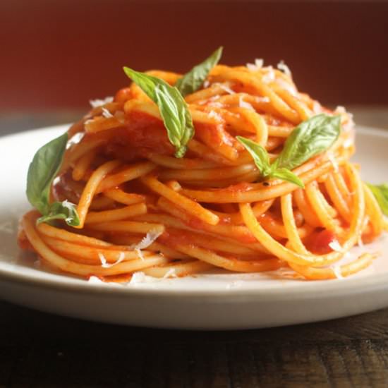 Spaghetti Pomodoro:  Umami Version