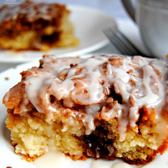 Gluten-Free Cinnamon Roll Cake