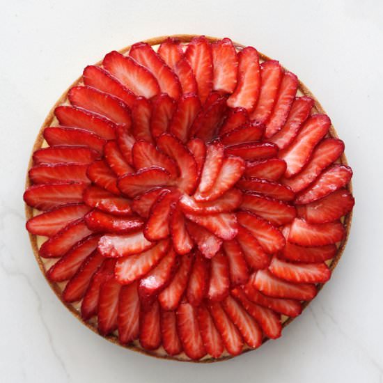 Strawberry Tart with Vanilla Cream