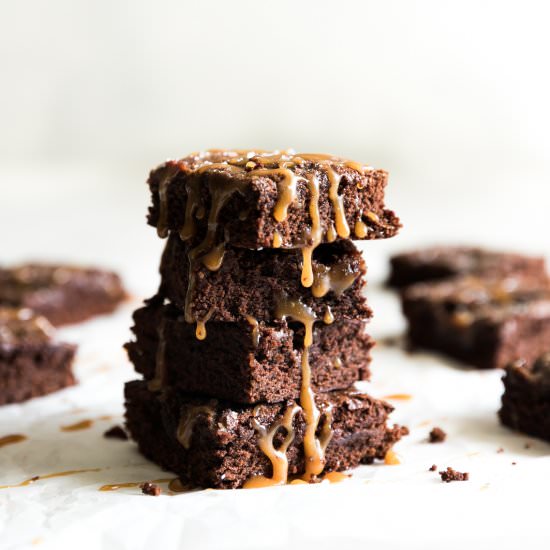 Fudgy Salted Caramel Brownies
