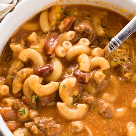 Cheesy Chili Macaroni Soup