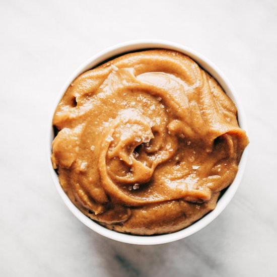paleo date sauce