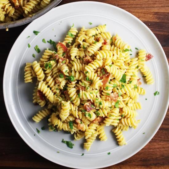 Easy Pasta Carbonara Recipe