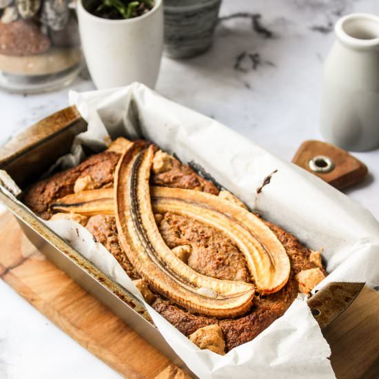 Peanut Butter Chunk Banana Bread