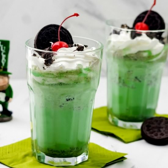 Shamrock Cookies and Cream Shake