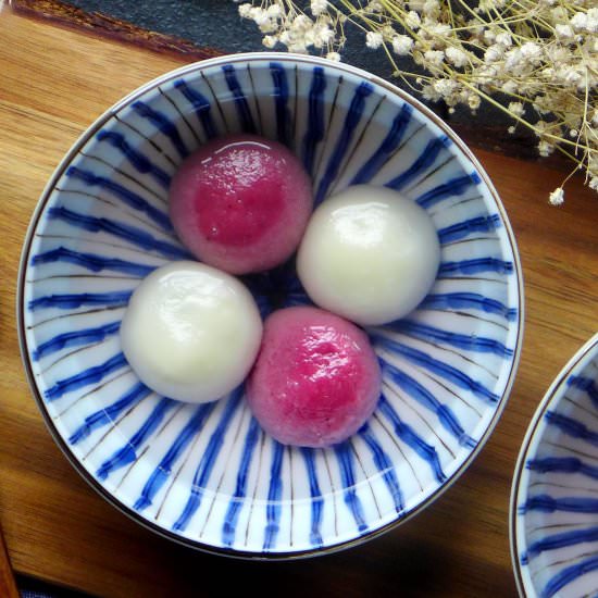 Chinese glutinous rice balls
