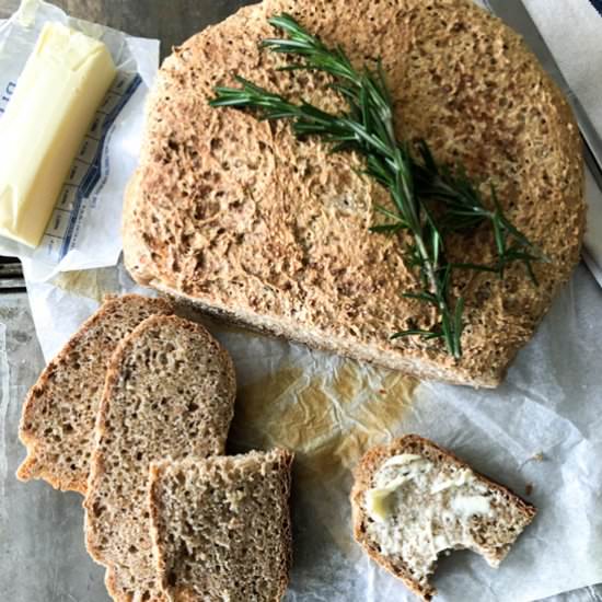 Whole Wheat Rosemary No-Knead Bread