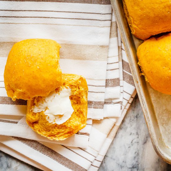 Whole Wheat Pumpkin Dinner Rolls
