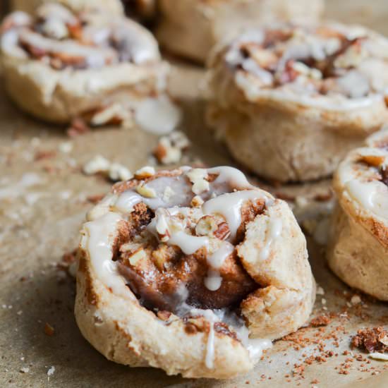 Vegan Cinnamon Rolls