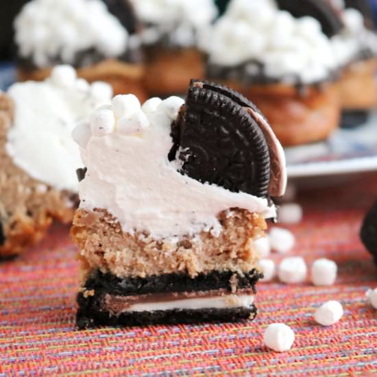 Mini Hot Cocoa Oreo Cheesecakes