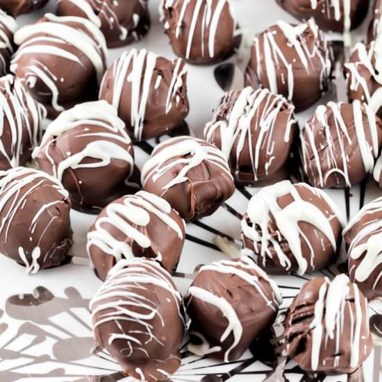 3 Ingredient No Bake Oreo Truffles