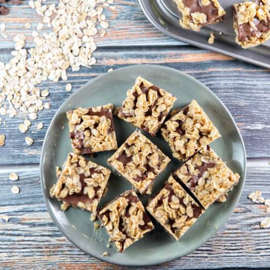 No Bake Peanut Butter Oatmeal Bars