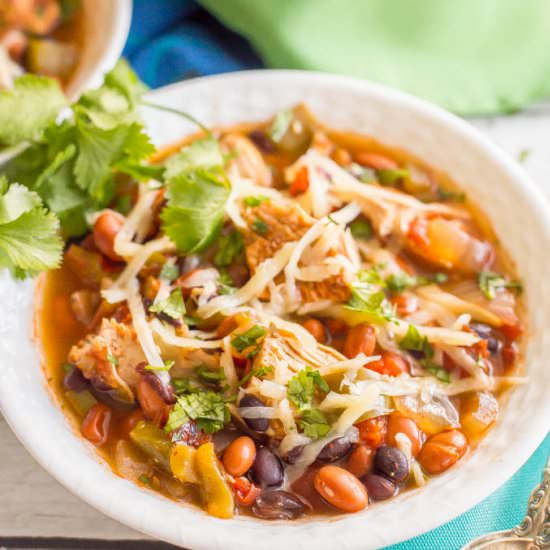 Healthy Slow Cooker Chicken Chili