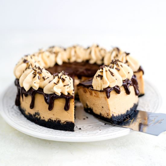 Peanut butter & caramel cheesecake