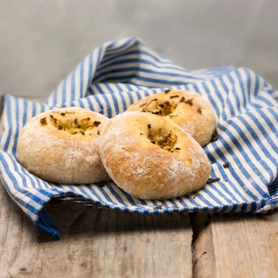 Sourdough bialy with rosemary