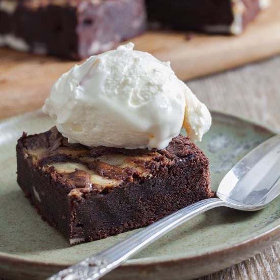 Cheesecake Brownies