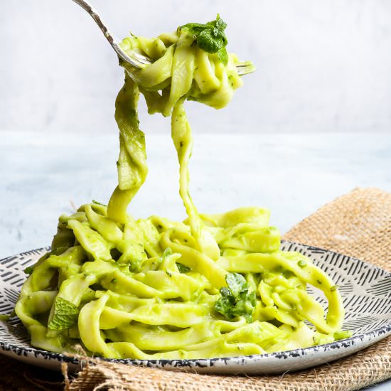 Healthy Avocado Pesto