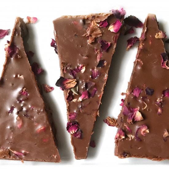 Cinnamon-Rose Cacao Fudge