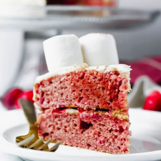 Vegan Vanilla Strawberry Cake