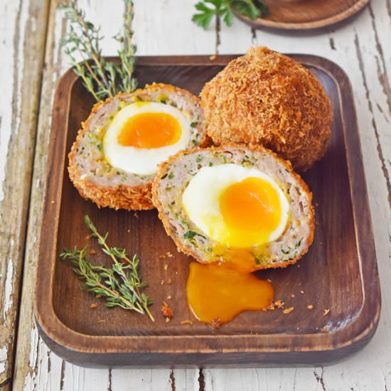 Crispy Scotch Eggs with Runny Yolk