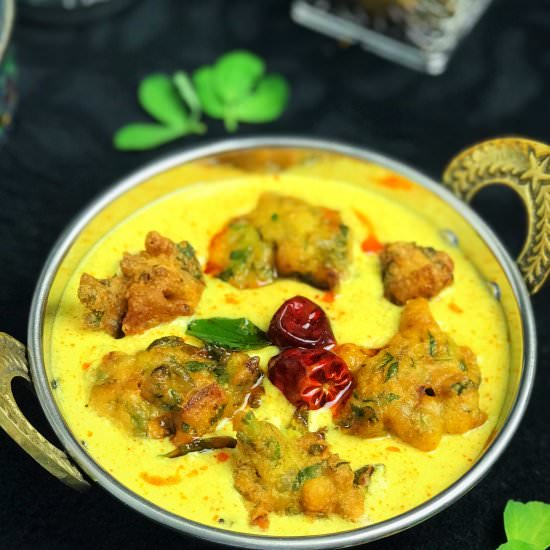 Methi Pakora Kadhi