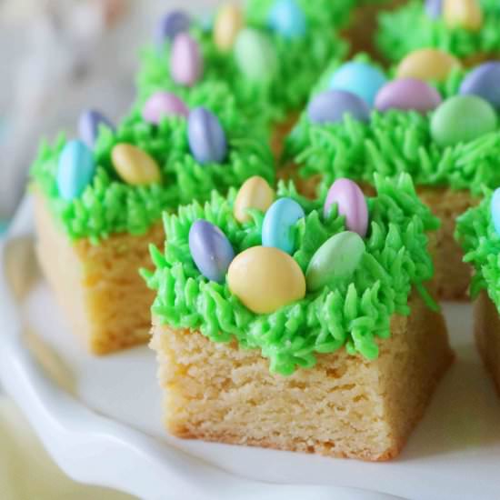Egg Hunt Blondies