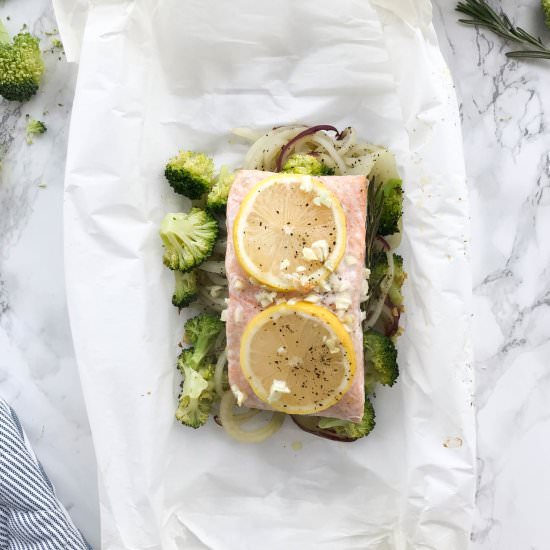 Garlic Rosemary Salmon Packets