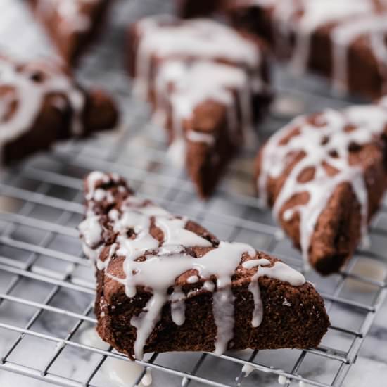 double dark chocolate chunk scones