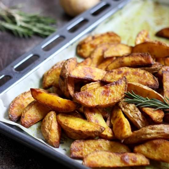 Easy Baked Potato Wedges
