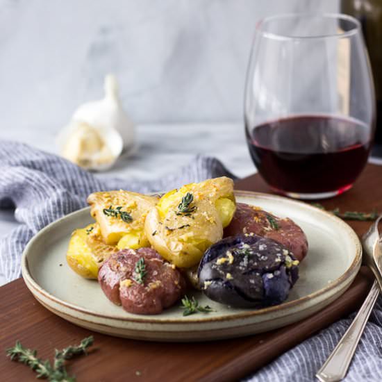 Crispy Garlic Fingerling Potatoes