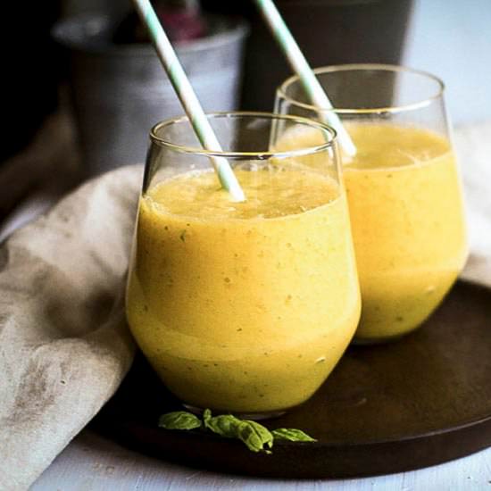 Mango Pineapple Smoothie