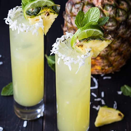 pineapple coconut mojitos