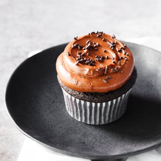Classic Chocolate Cupcakes