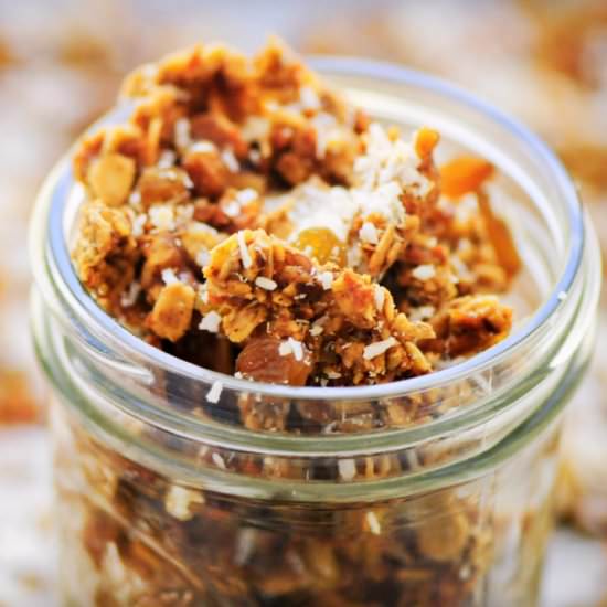 Carrot Cake Granola