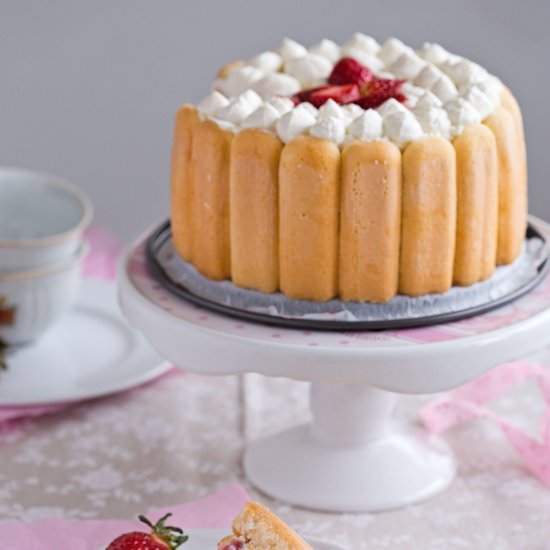 Easy Strawberry Charlotte
