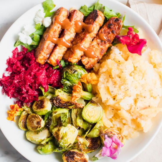 BBQ Tempeh Nourishment Bowls