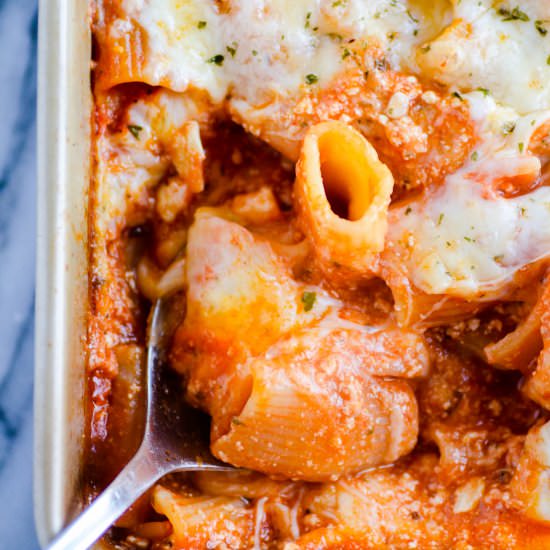 Easy Weeknight Baked Ziti