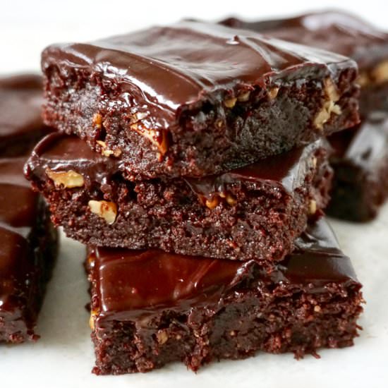 Fudgy Paleo Brownies